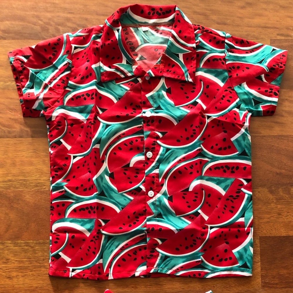 Aloha shirt and matching shorts, Hawaiian shirt